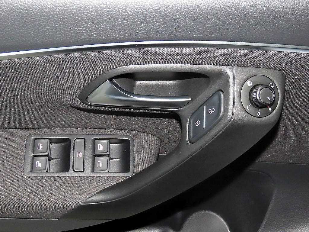 Volkswagen polo 2015 - Importación desde Corea - HF Imports Iquique - Foto 13