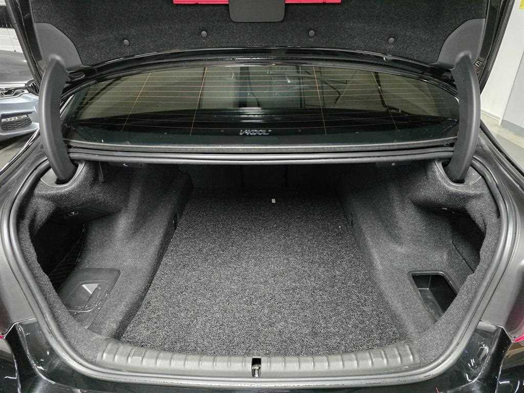 BMW 5 Series 2017 Negro - Importación desde Corea - HF Imports Iquique - Foto 20