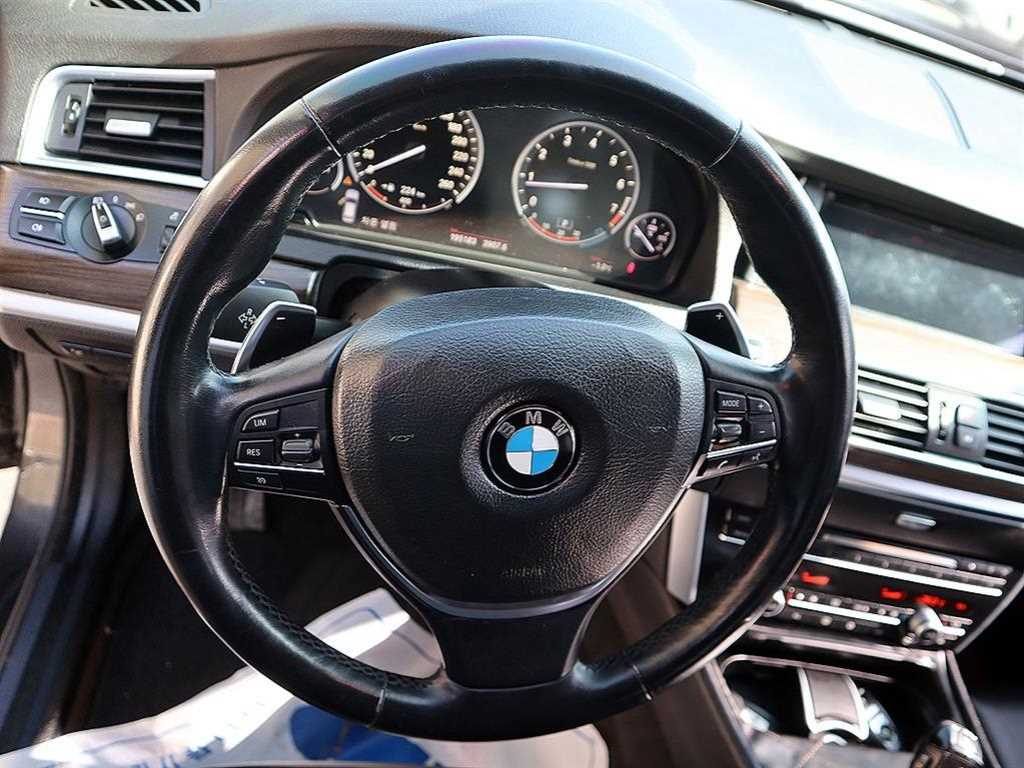 BMW Gran Turismo - Vista 8