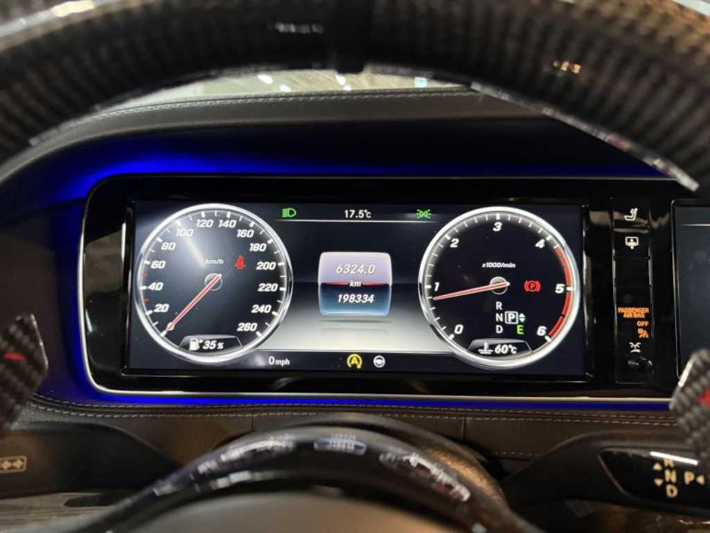 Mercedes Benz S Class - Vista 9