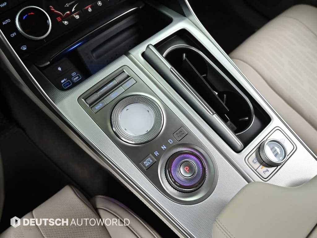 Genesis GV80 - Vista 9