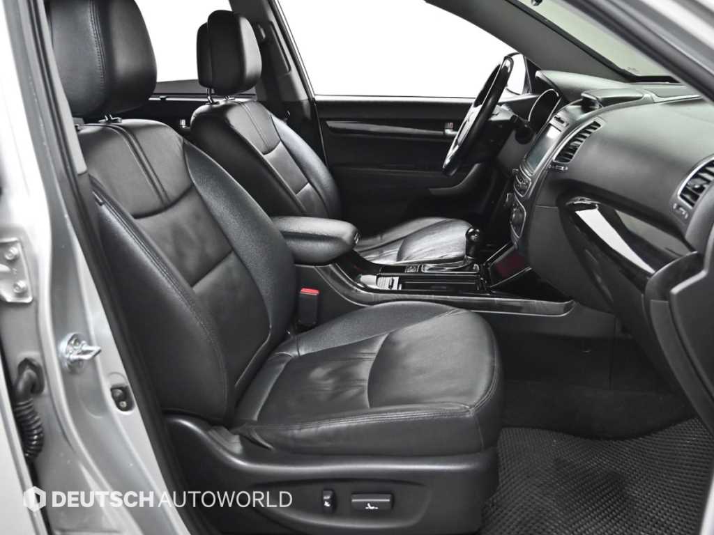 KIA Sorento - Vista 10