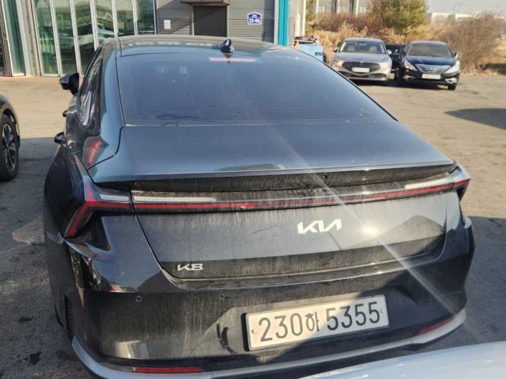 KIA K8 - Vista 4