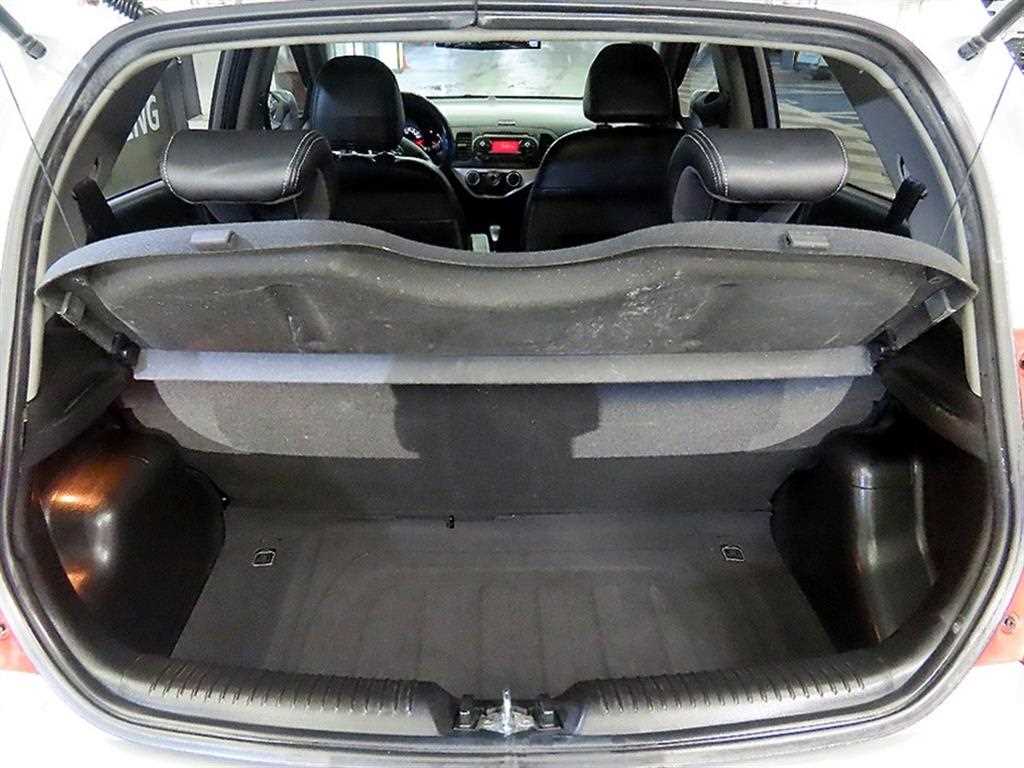 KIA Morning - Vista 6