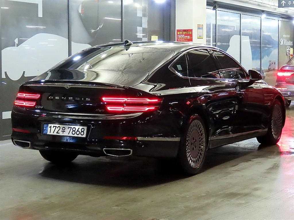 Genesis G80 - Vista 5