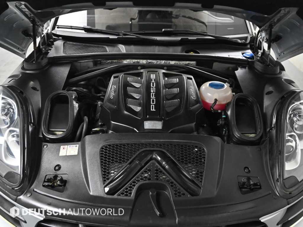 Porsche Macan - Vista 6