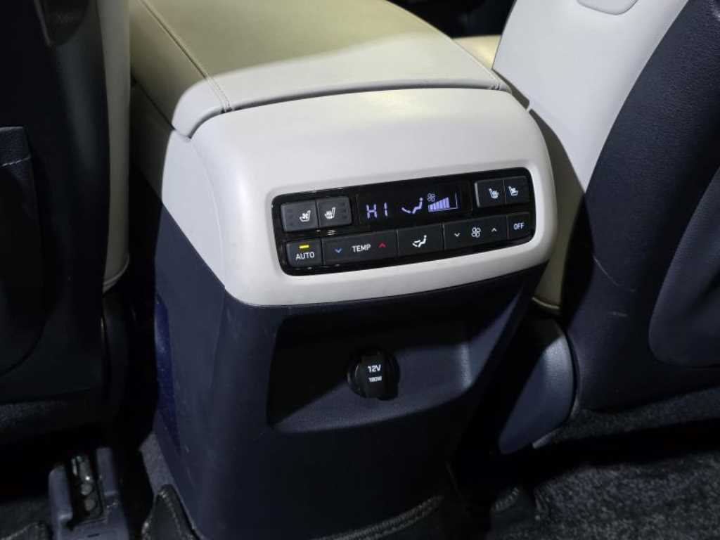 HYUNDAI Palisade - Vista 9