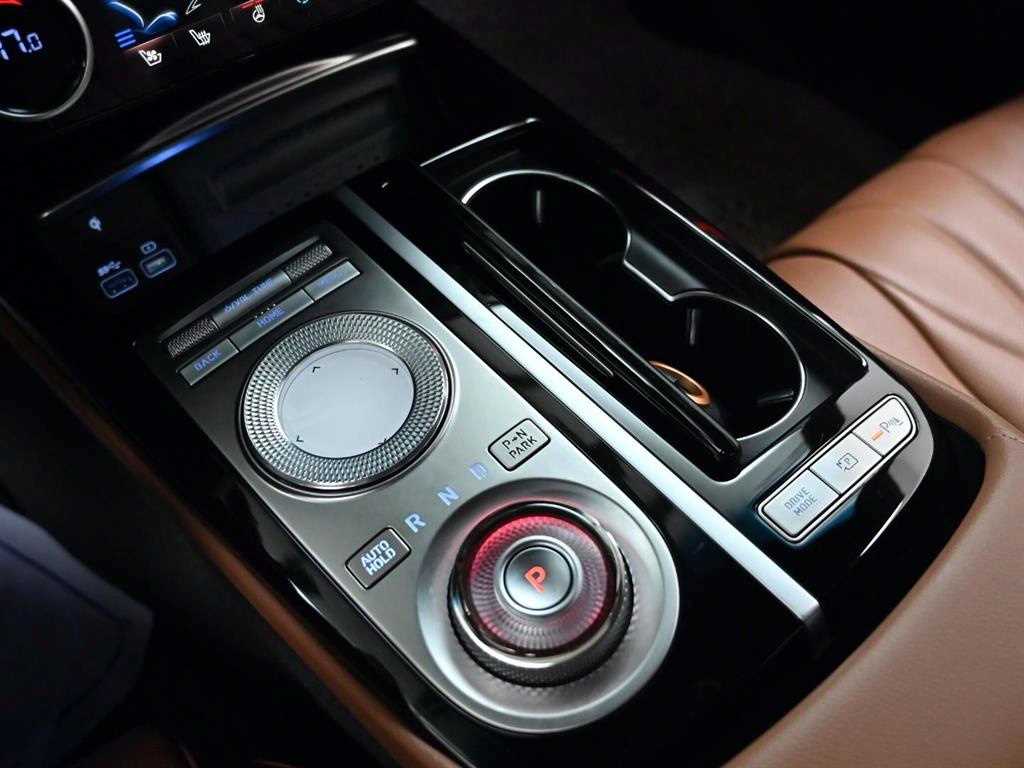 Genesis G80 - Vista 9