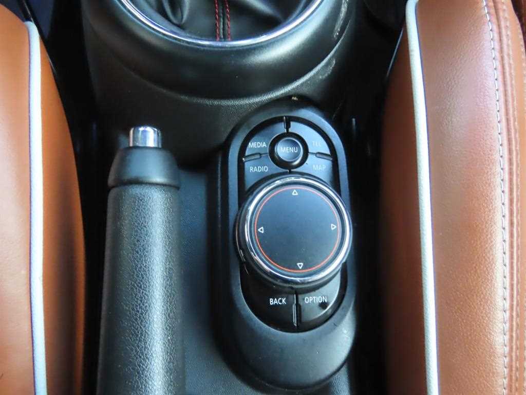 Mini Cooper Convertible 2018 Negro - Importación desde Corea - HF Imports Iquique - Foto 16