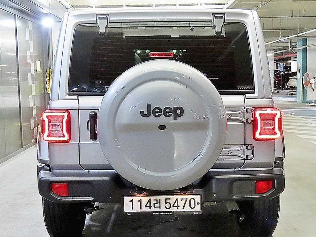 Jeep Wrangler - Vista 5