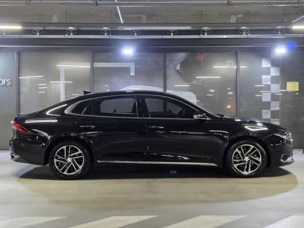 HYUNDAI Grandeur - Vista 2