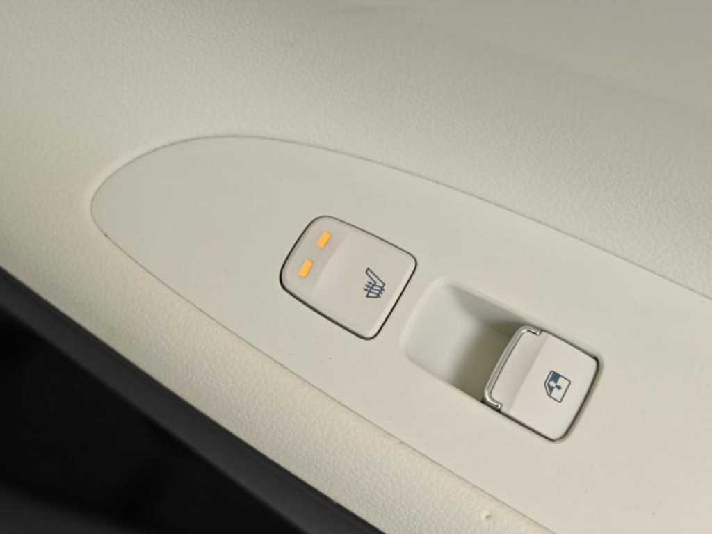 HYUNDAI Grandeur 2022 Blanco - Importación desde Corea - HF Imports Iquique - Foto 16