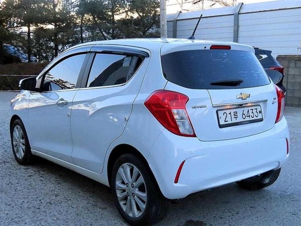 Chevrolet Spark - Vista 4