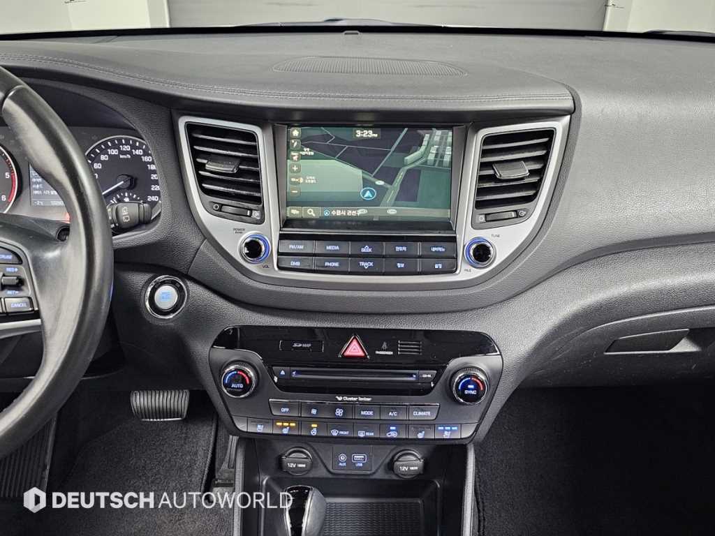 HYUNDAI Tucson 2016 Blanco - Importación desde Corea - HF Imports Iquique - Foto 14