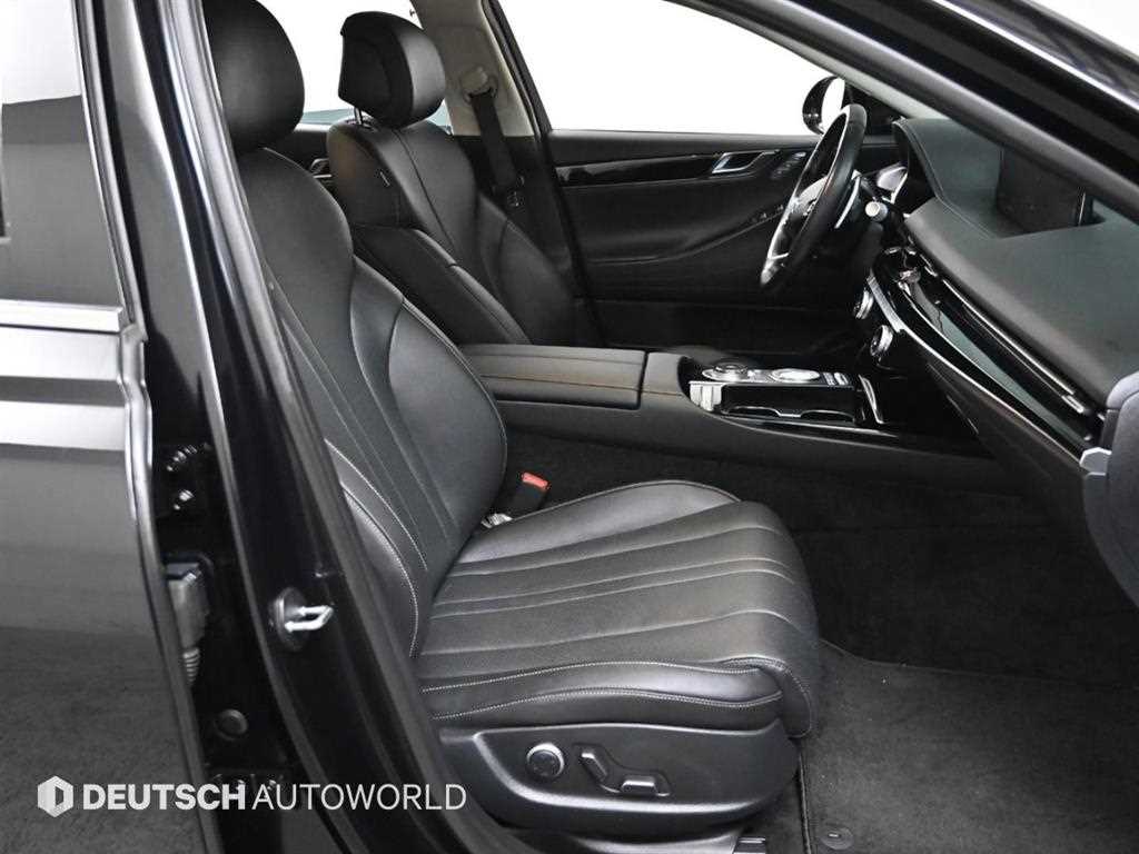 Genesis G80 - Vista 10