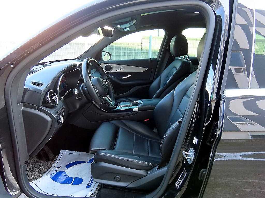 Mercedes Benz GLC Class - Vista 5