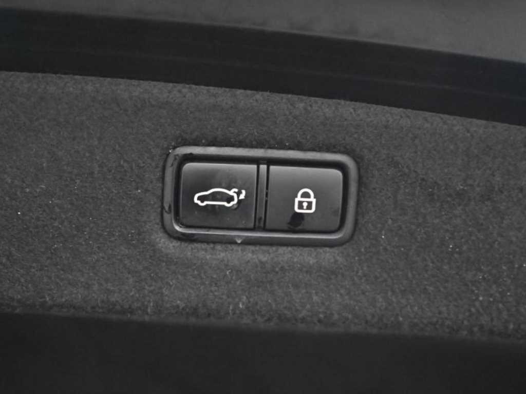 Genesis G90 2019 Negro - Importación desde Corea - HF Imports Iquique - Foto 20