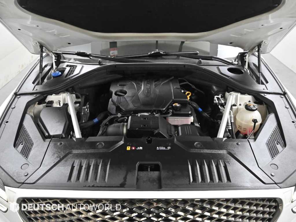 Genesis GV70 - Vista 6