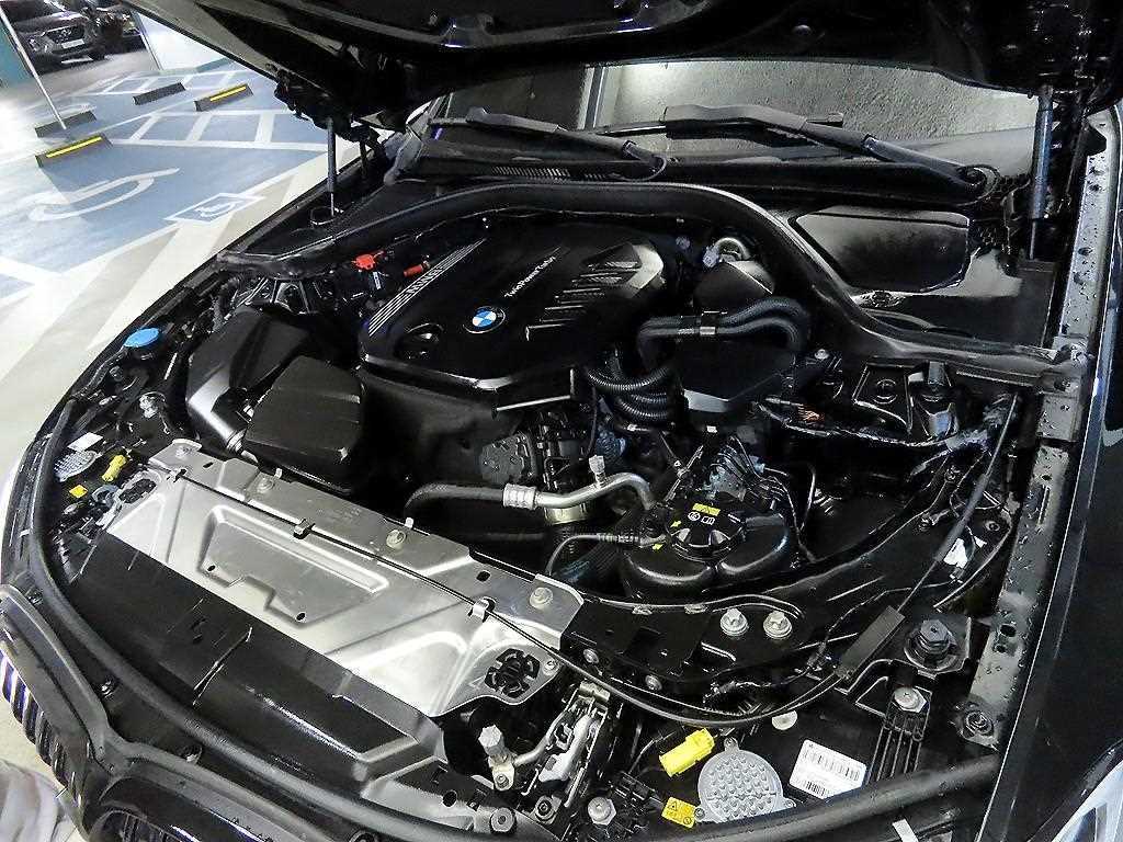 BMW 3 series 2020 Negro - Importación desde Corea - HF Imports Iquique - Foto 19