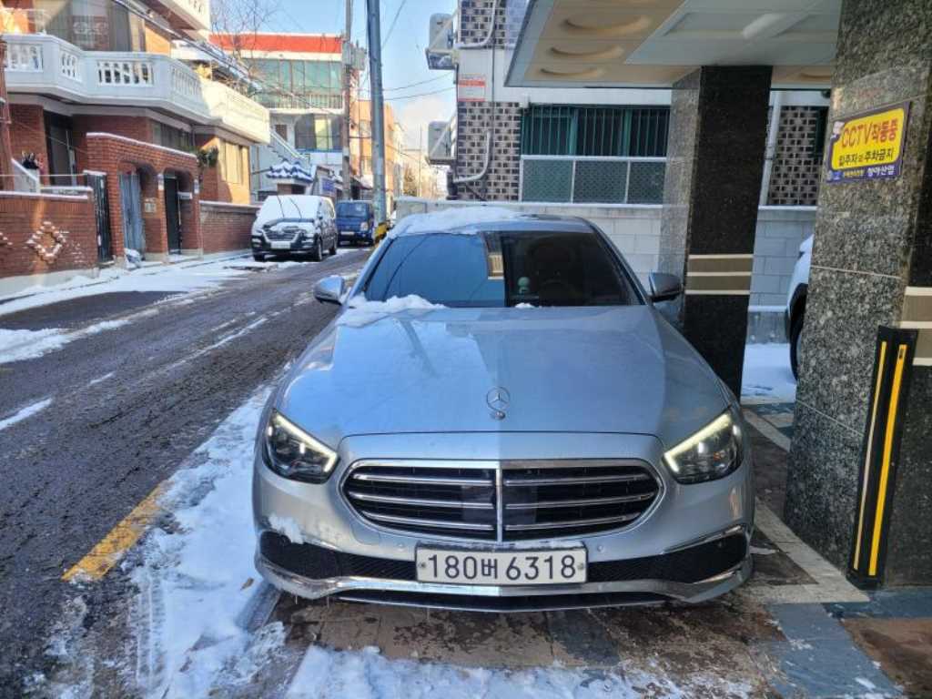 Mercedes Benz E class