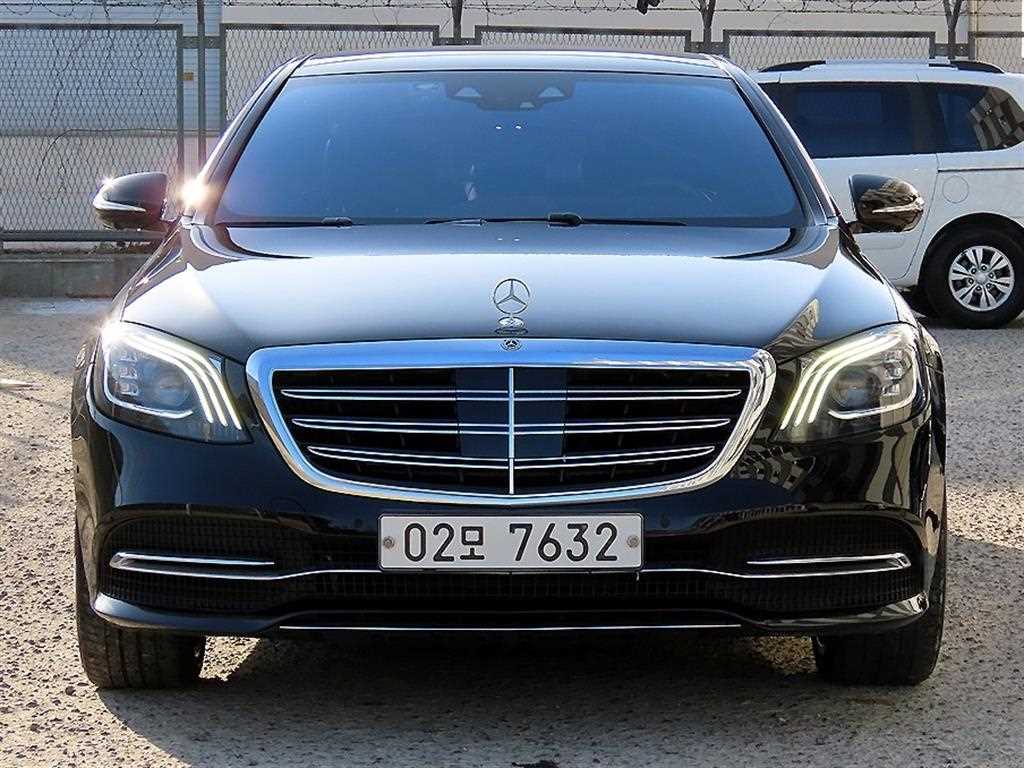 Mercedes Benz S Class 2018 Negro - Importación desde Corea - HF Imports Iquique - Foto 1