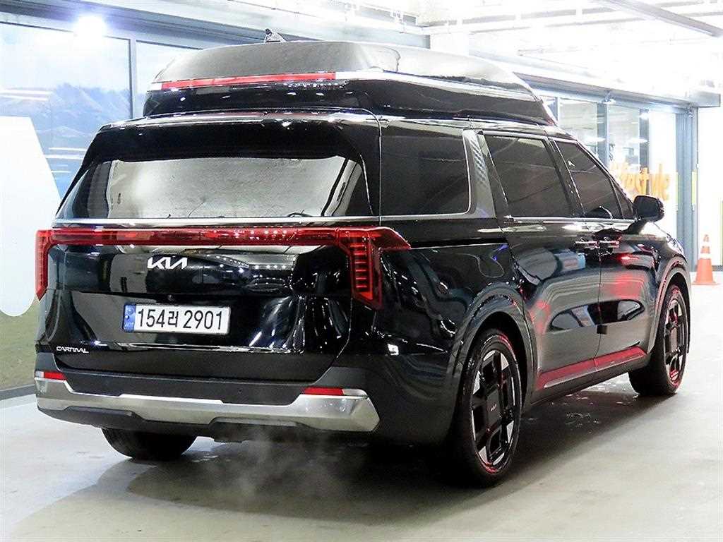 KIA Carnival - Vista 4