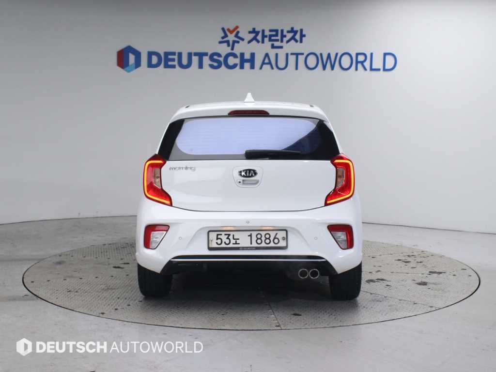 KIA Morning - Vista 4