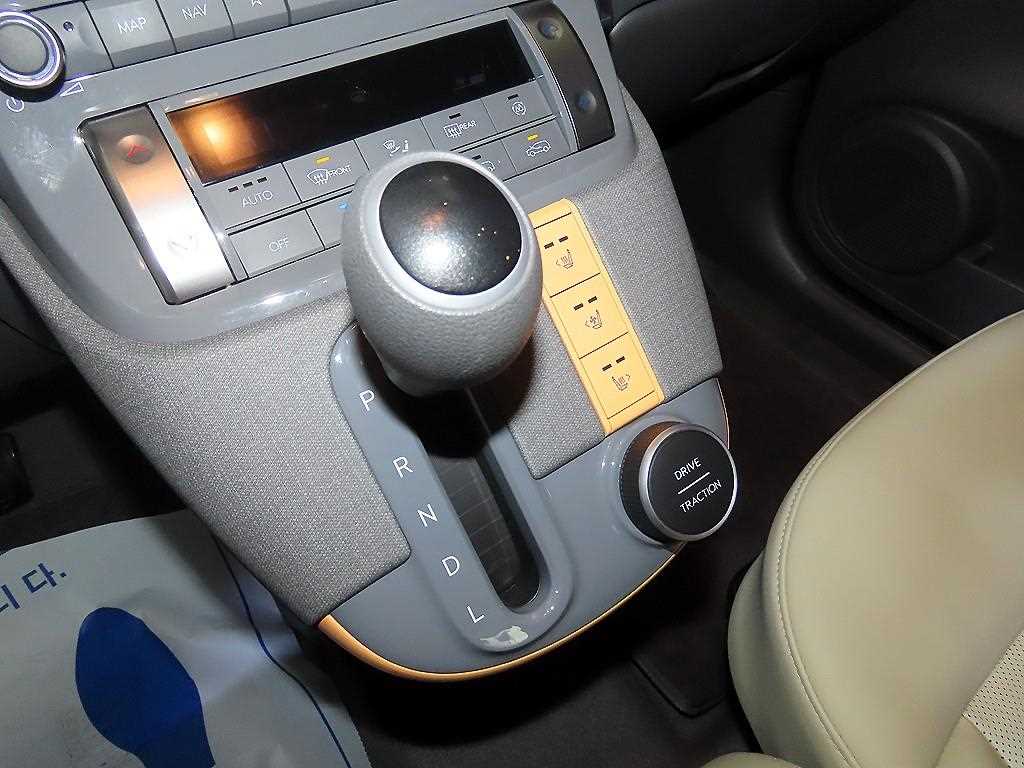 HYUNDAI Casper - Vista 12