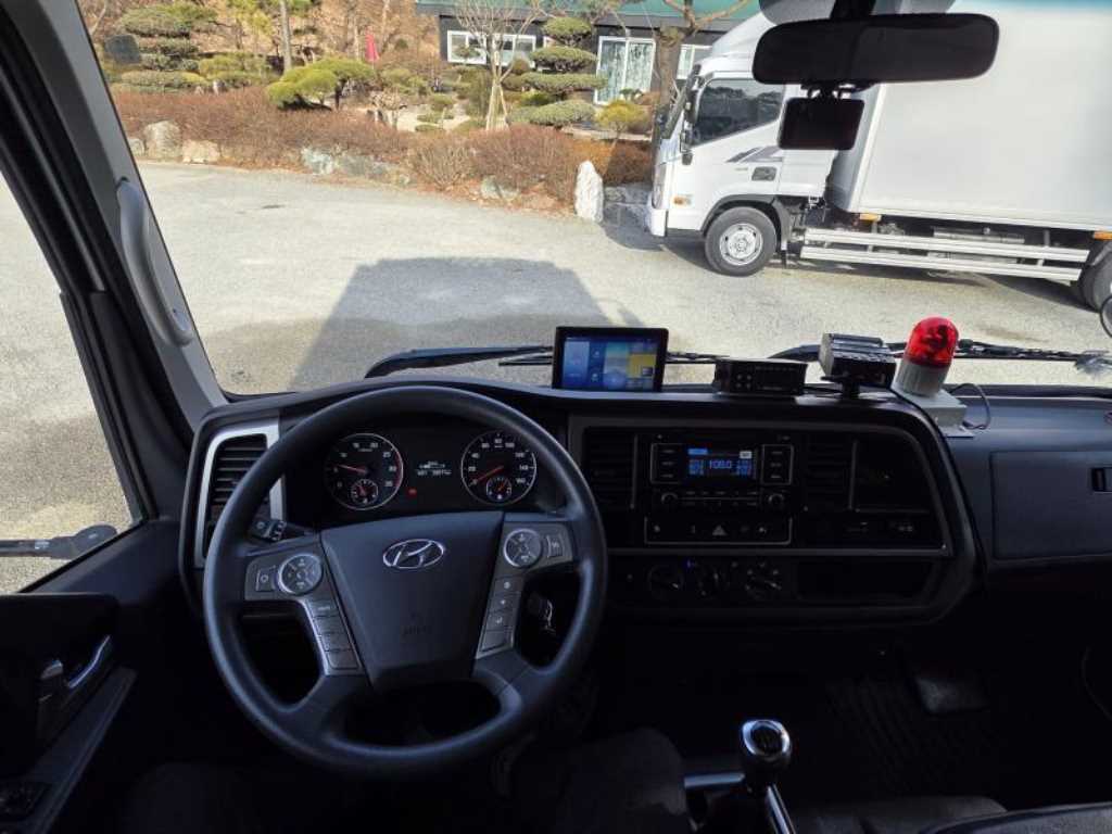 medium and large cargo truck 2019 Blanco - Importación desde Corea - HF Imports Iquique - Foto 17