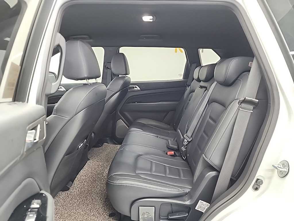Ssangyong Rexton - Vista 12