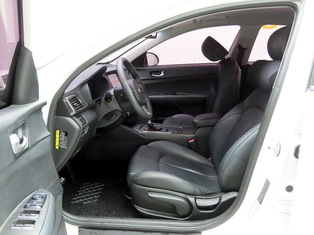 KIA K5 2018 Blanco - Importación desde Corea - HF Imports Iquique - Foto 13