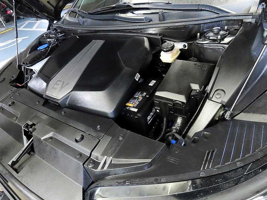 KIA EV6 2022 Negro - Importación desde Corea - HF Imports Iquique - Foto 19