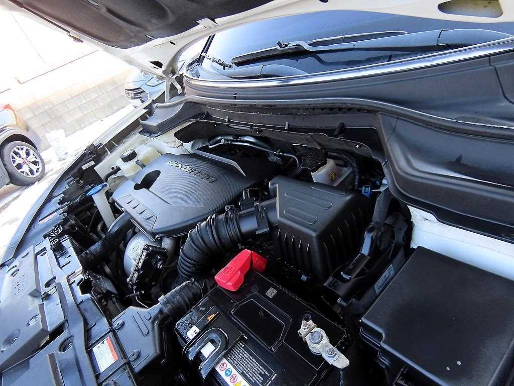 Ssangyong Tivoli 2018 Blanco - Importación desde Corea - HF Imports Iquique - Foto 19