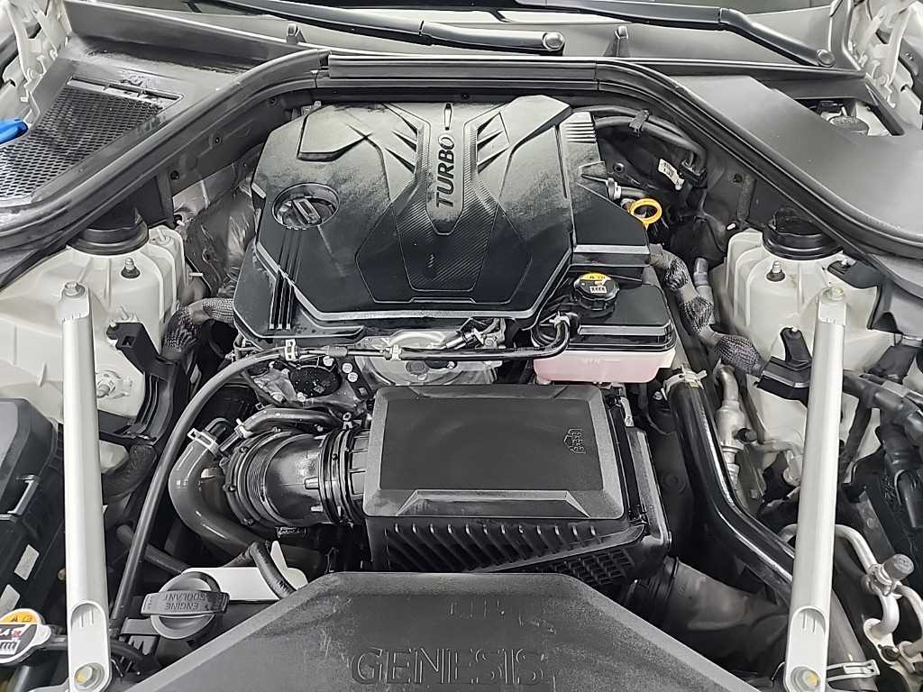 Genesis G80 - Vista 5