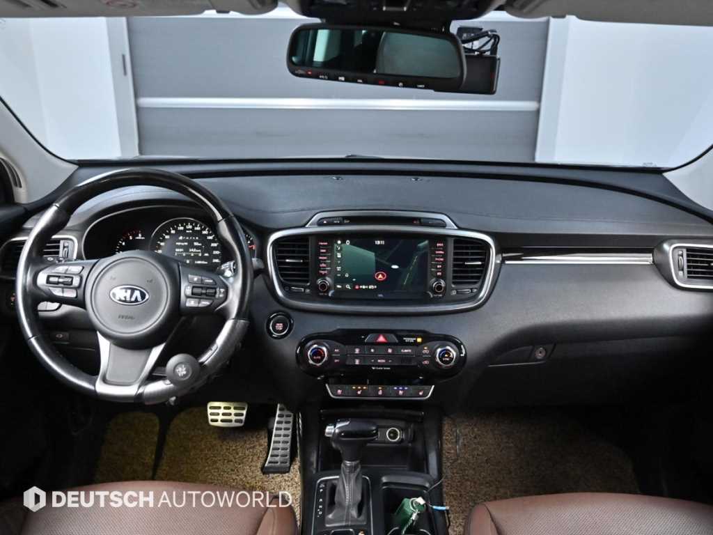 KIA Sorento - Vista 7