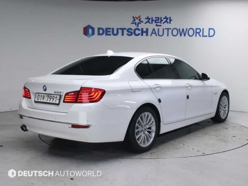 BMW 5 Series - Vista 2