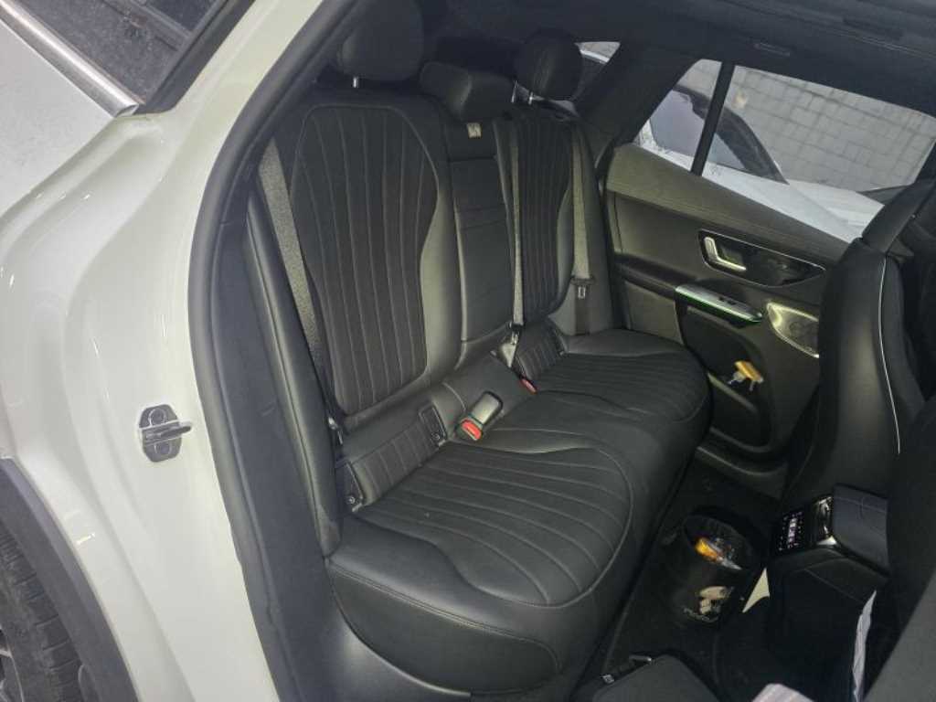 Mercedes Benz EQE 2023 Blanco - Importación desde Corea - HF Imports Iquique - Foto 17