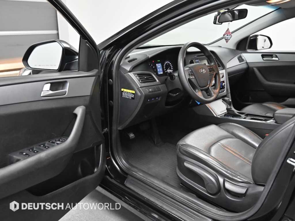 HYUNDAI Sonata - Vista 11