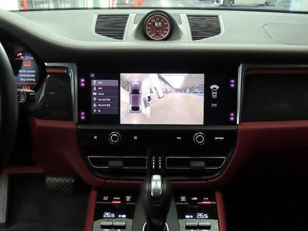 Porsche Macan - Vista 11