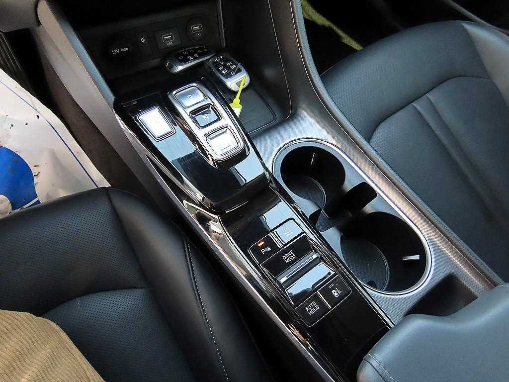 HYUNDAI Sonata - Vista 10