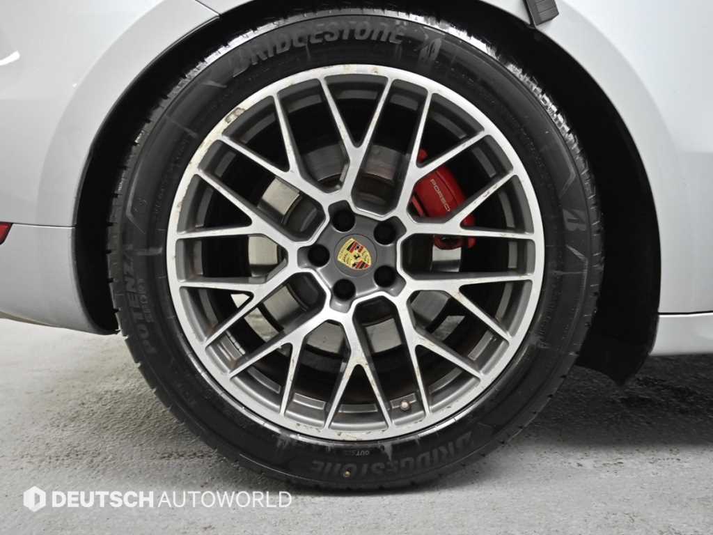 Porsche Macan - Vista 5