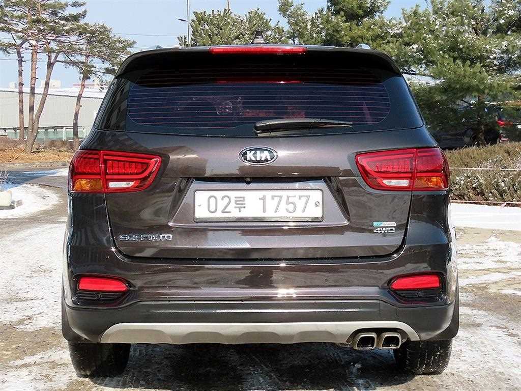 KIA Sorento - Vista 4