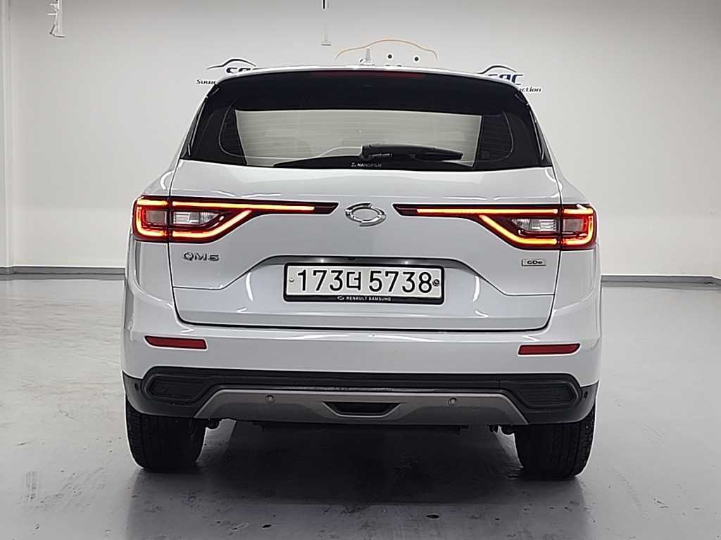 SAMSUNG QM6 - Vista 3