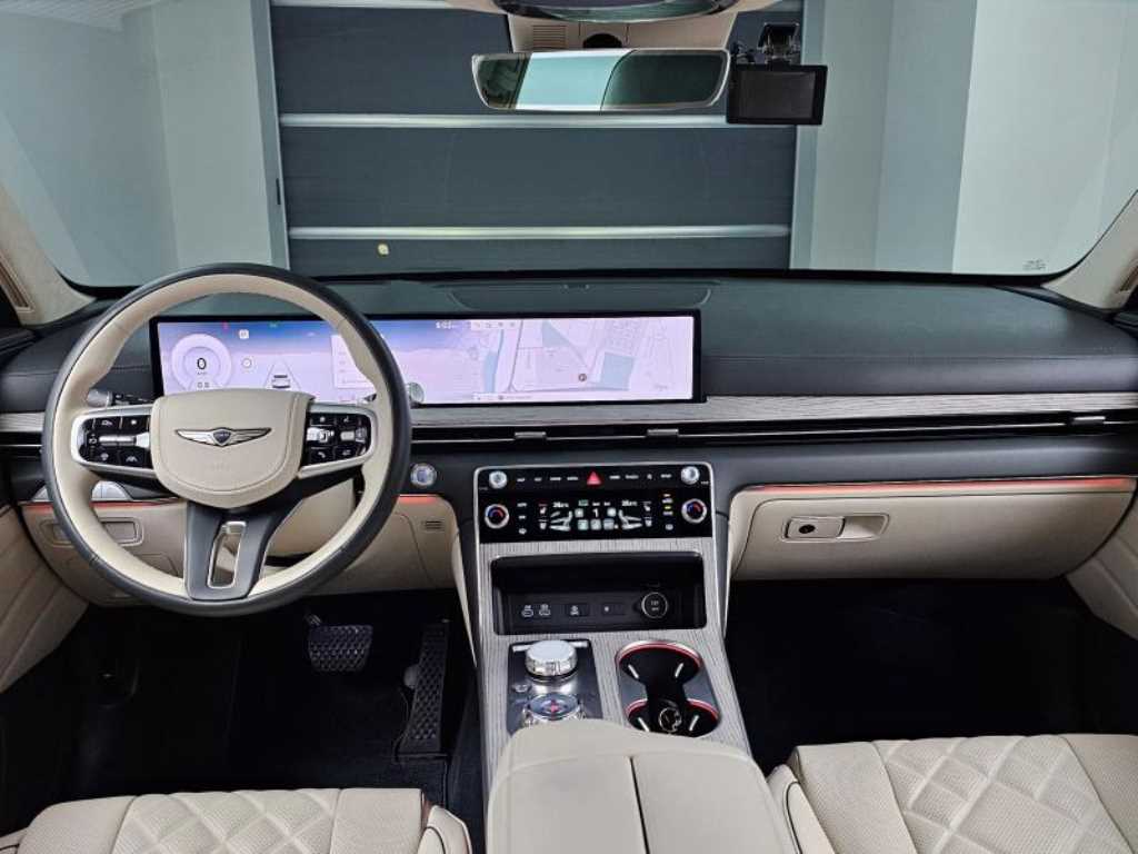 Genesis GV80 - Vista 7