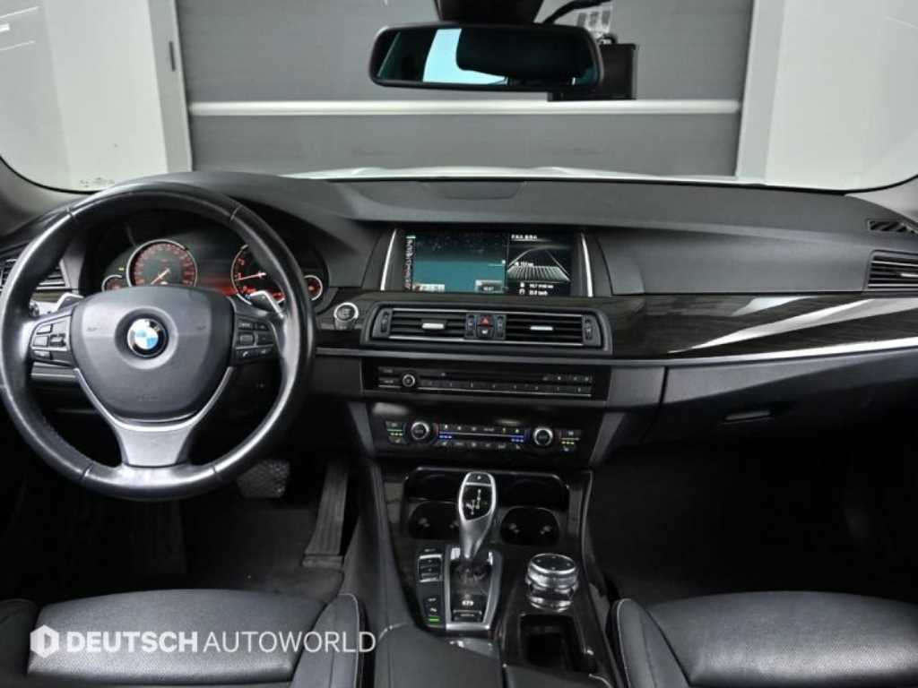 BMW 5 Series - Vista 7