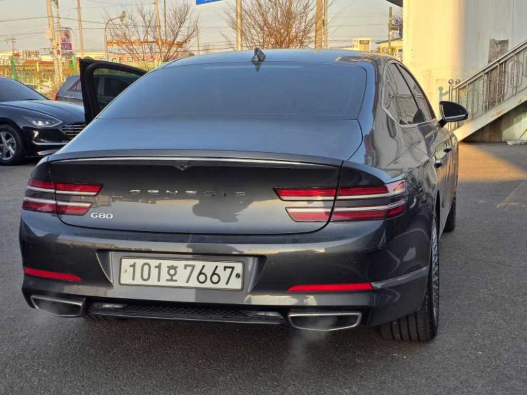 Genesis G80 - Vista 3