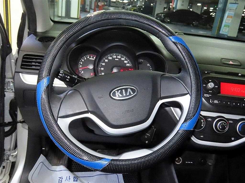 KIA Morning - Vista 9