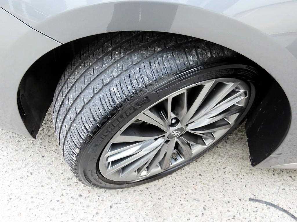 HYUNDAI Grandeur 2018 - Importación desde Corea - HF Imports Iquique - Foto 20