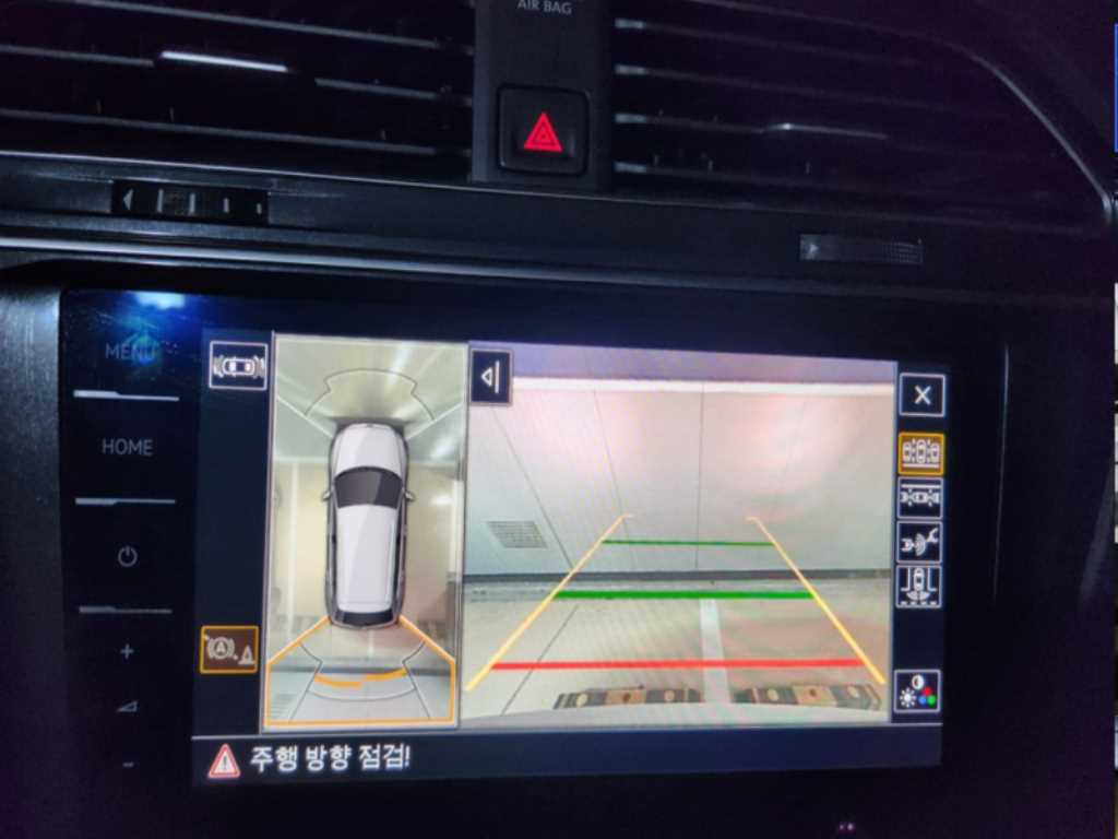 Volkswagen Tiguan - Vista 11