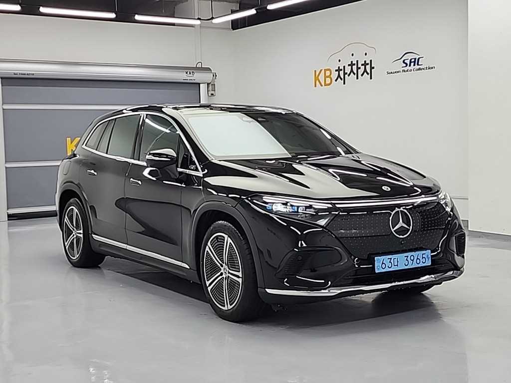 Mercedes Benz EQS - Vista 4